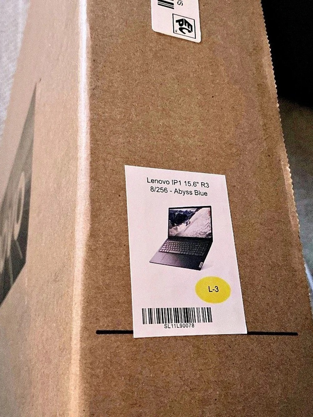 Lenovo IdeaPad 1 15AMN7 Laptop Ryzen 3 7320U 15.6" NWT